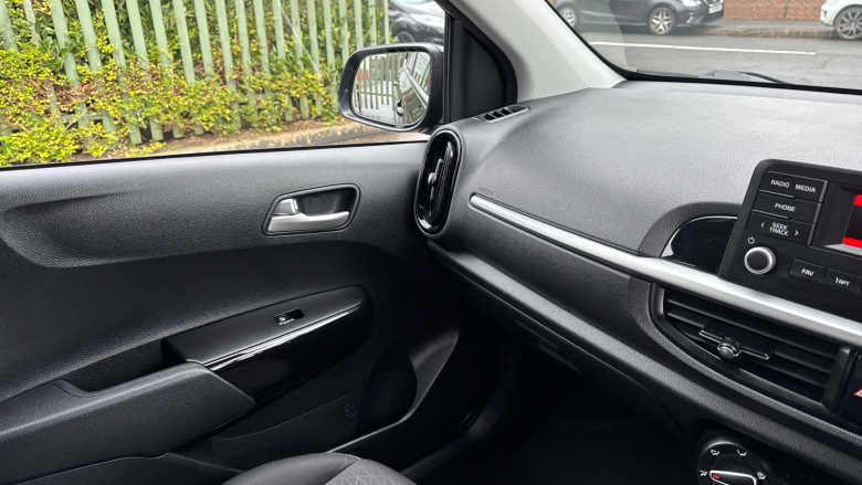 Kia Picanto 1.0 2 5dr Auto [4 seats] Petrol Hatchback